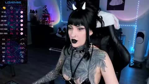  Miko Pleasee help me get 100 likes online show from February 17, 11:02 am
