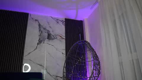 Snapshot of rachelravee chatting on November 19, 5:07 am Ann online show from November 19, 5:07 am