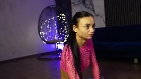 Snapshot of rachelravee chatting on December 14, 5:24 am Ann online show from December 14, 5:24 am