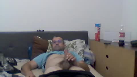 Snapshot of rade1984 chatting on June 21, 6:38 am rade1984 online show from June 21, 6:38 am