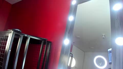 radiant_sapphire online show from December 13, 2:16 pm