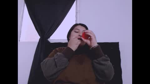 radiantgoddes online show from September 17, 1:02 pm