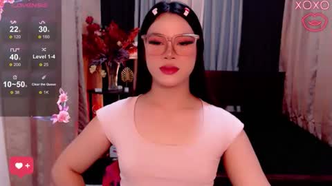 Snapshot of raeganclinton chatting on November 7, 2:33 am raeganclinton online show from November 7, 2:33 am