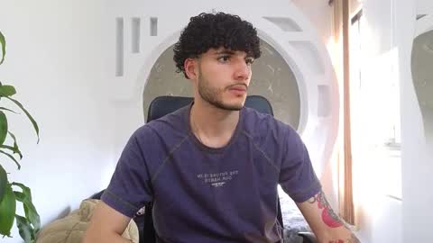 R A F A E L online show from September 30, 8:36 pm