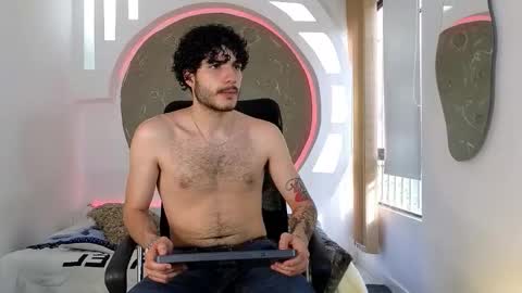 R A F A E L online show from November 26, 9:05 pm