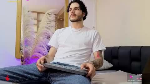 R A F A E L online show from February 21, 8:54 pm