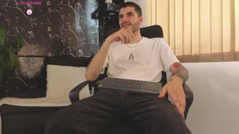 R A F A E L online show from June 26, 8:13 pm