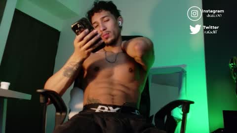 IG online show from October 19, 4:24 am