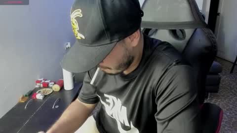 Snapshot of ragnar_lothbrok77 chatting on November 5, 11:27 pm ragnar_lothbrok77 online show from November 5, 11:27 pm