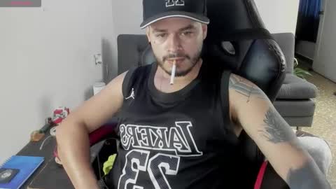 Snapshot of ragnar_lothbrok77 chatting on November 20, 4:07 pm ragnar_lothbrok77 online show from November 20, 4:07 pm