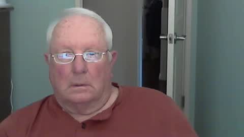 raiderman215 online show from April 30, 9:52 pm
