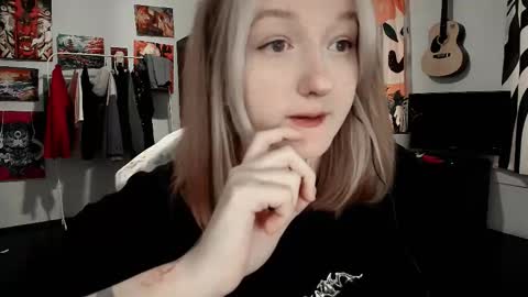 Kate online show from September 30, 8:41 am