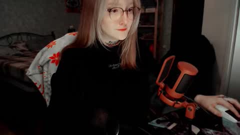 Kate online show from March 25, 2:06 am