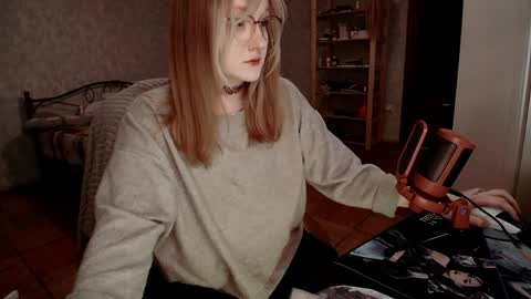 Snapshot of raiingurl chatting on April 11, 4:33 pm Kate online show from April 11, 4:33 pm