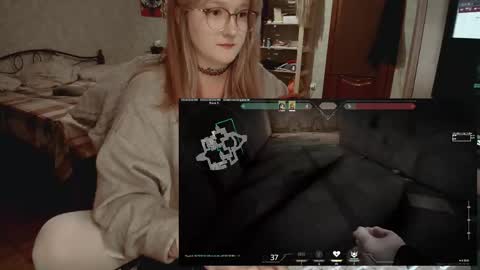 Snapshot of raiingurl chatting on April 18, 7:58 pm Kate online show from April 18, 7:58 pm