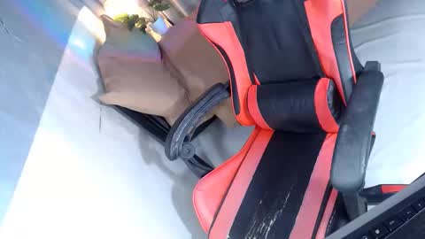 itsmeRailey online show from December 20, 12:07 am