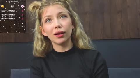 Lisa online show from March 9, 12:31 am