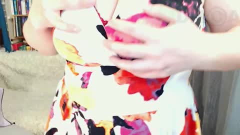 rainbowladyy online show from November 28, 1:25 pm