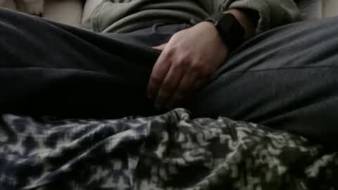 Snapshot of raindog72 chatting on January 12, 6:24 pm Raindog online show from January 12, 6:24 pm