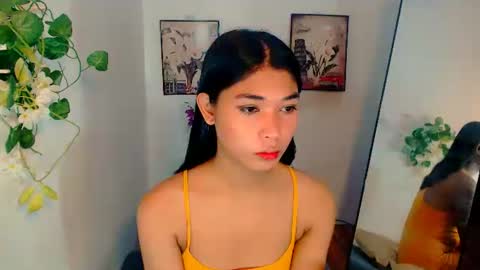 raindrizzle1706 online show from December 22, 5:26 am