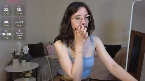 Snapshot of rainybella chatting on May 20, 7:47 am rainybella online show from May 20, 7:47 am
