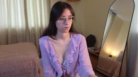 Snapshot of rainybella chatting on July 19, 7:01 am rainybella online show from July 19, 7:01 am
