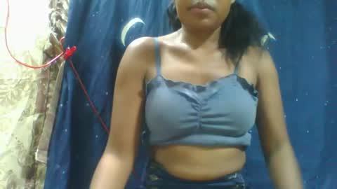Snapshot of raissalove688460 chatting on June 6, 2:27 am raissalove688460 online show from June 6, 2:27 am