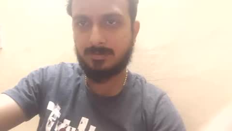 rajeshrnaughty online show from April 13, 7:52 pm