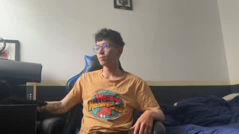 Enzo online show from March 20, 7:08 pm