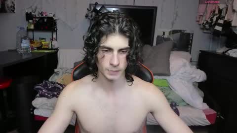 kirill online show from November 17, 6:14 pm