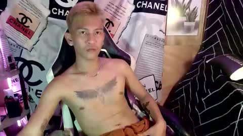 ralfhuge24 online show from September 26, 11:09 pm