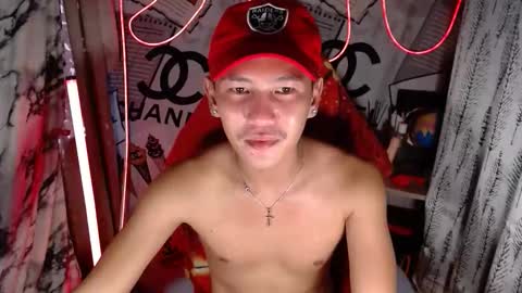 ralfhuge24 online show from February 3, 2:53 am