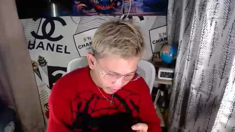 ralfhuge24 online show from April 25, 2:58 pm
