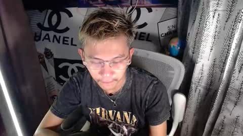 ralfhuge24 online show from April 26, 4:26 pm