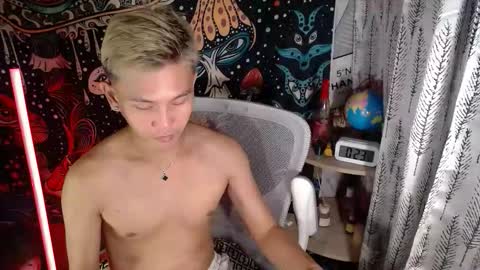 ralfhuge24 online show from May 2, 4:23 pm