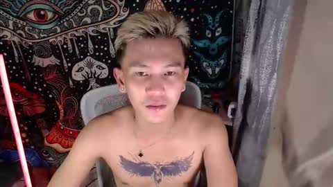 ralfhuge24 online show from May 4, 6:20 am