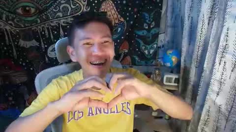 ralfhuge24 online show from May 18, 12:18 am