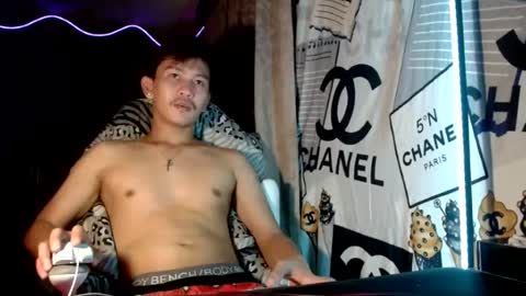ralfhuge24 online show from July 15, 10:20 am