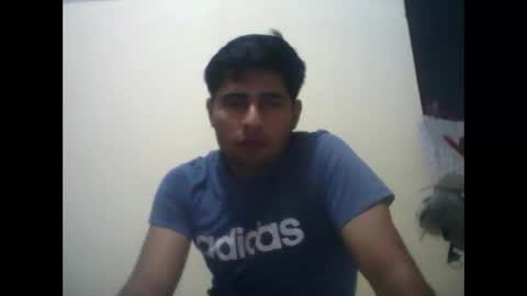 ramiresf311 online show from December 3, 12:51 am