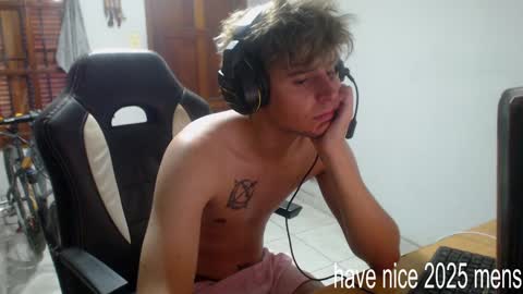 Ramiro online show from January 1, 9:52 pm