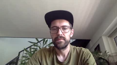 Snapshot of ramler0815 chatting on June 13, 10:02 am ramler0815 online show from June 13, 10:02 am