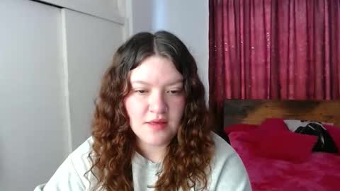 Snapshot of ramona15 chatting on May 2, 4:23 pm Ramona online show from May 2, 4:23 pm
