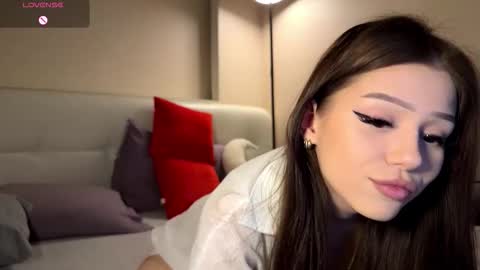 Luna online show from March 11, 12:44 pm