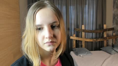 Katie online show from January 23, 9:08 am