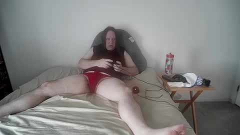 Snapshot of rando1235 chatting on February 24, 8:29 pm rando1235 online show from February 24, 8:29 pm