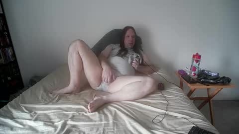 Snapshot of rando1235 chatting on March 18, 10:13 pm rando1235 online show from March 18, 10:13 pm