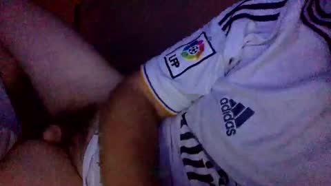 Snapshot of randobad12 chatting on November 20, 1:17 am randobad12 online show from November 20, 1:17 am