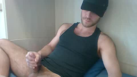 randomguy_42 online show from February 12, 7:58 am