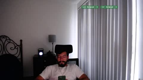 Snapshot of randomink3 chatting on April 4, 12:53 am randomink3 online show from April 4, 12:53 am