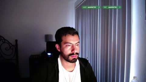 Snapshot of randomink3 chatting on April 11, 2:10 pm randomink3 online show from April 11, 2:10 pm